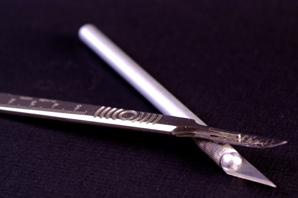 scalpel